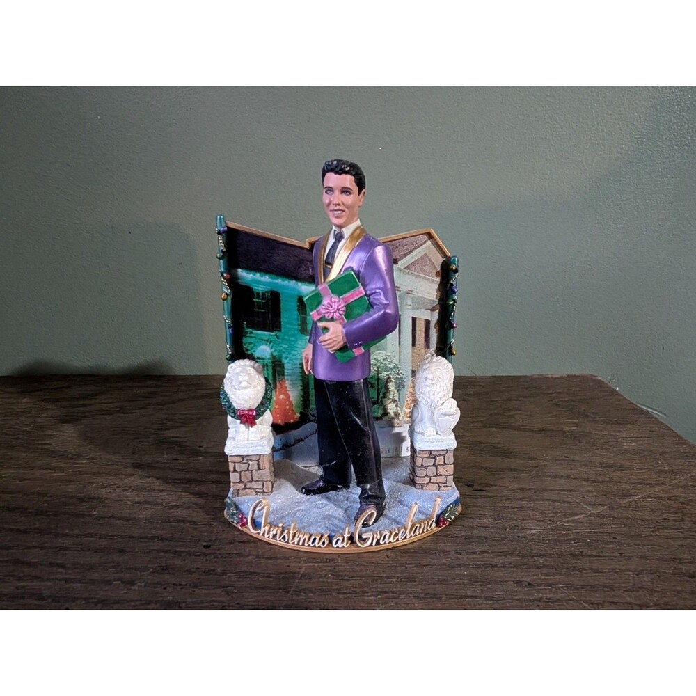 Carlton Heirloom Elvis Presley Graceland Musical Ornament White Christmas 2006